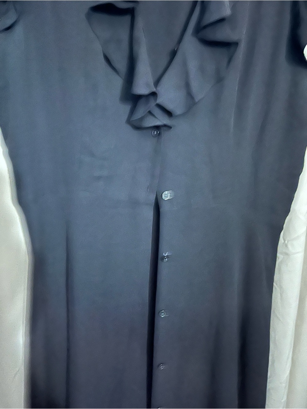Lauren Ralph Lauren Black Top with Green Label - Picture 3 of 11